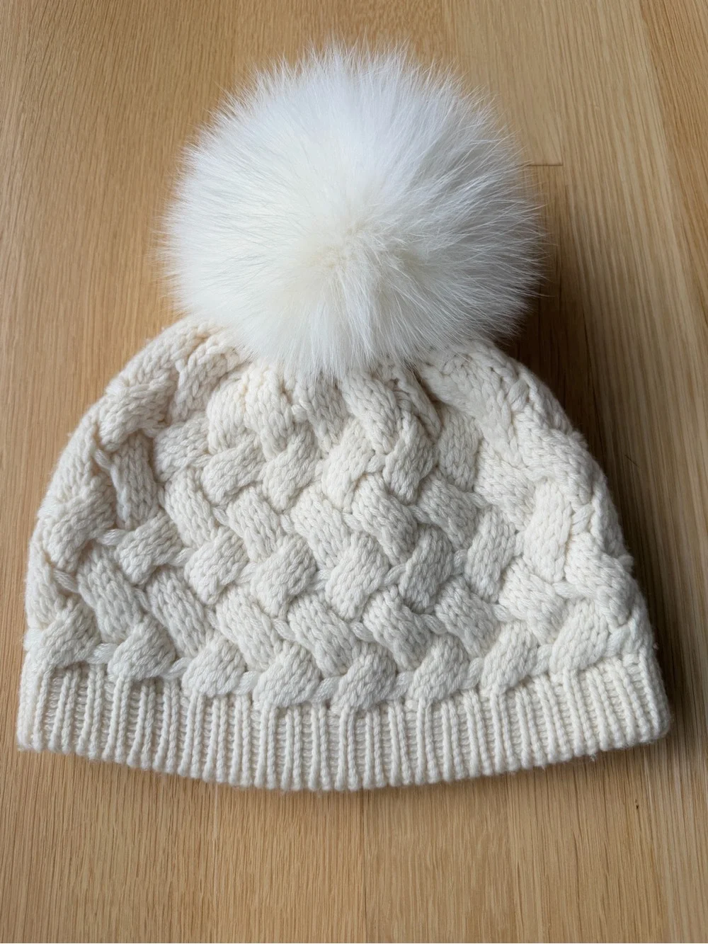 Raffaello Bettini Genuine Fox Fur Pom Hat with Cashmere Cable Knit